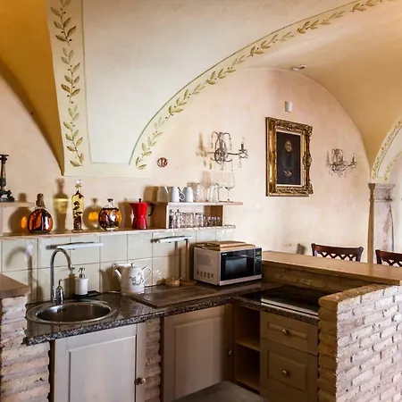 Apartment Antique Old Town Studio By Urban Rent *