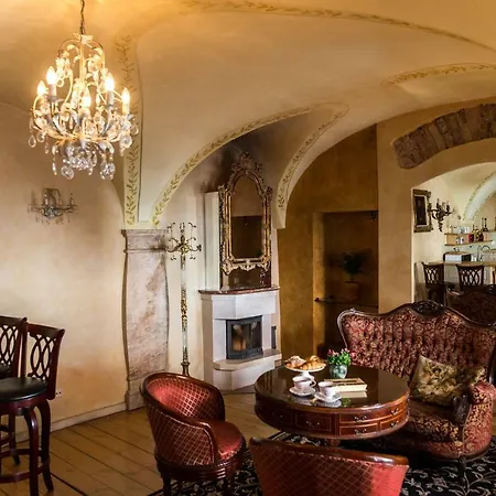 Apartment Antique Old Town Studio By Urban Rent Wilna