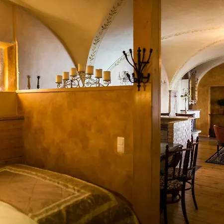 Antique Old Town Studio By Urban Rent Vilnius